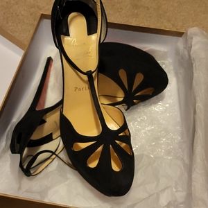 Christian Louboutin Black suede heels size 41